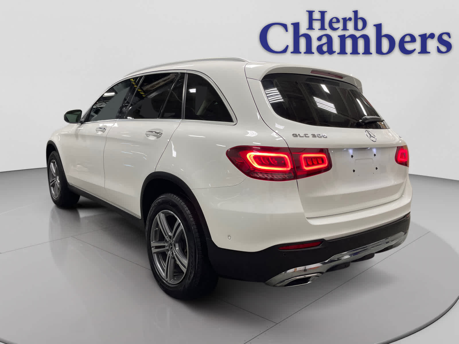 used 2021 Mercedes-Benz GLC 300 car, priced at $21,997