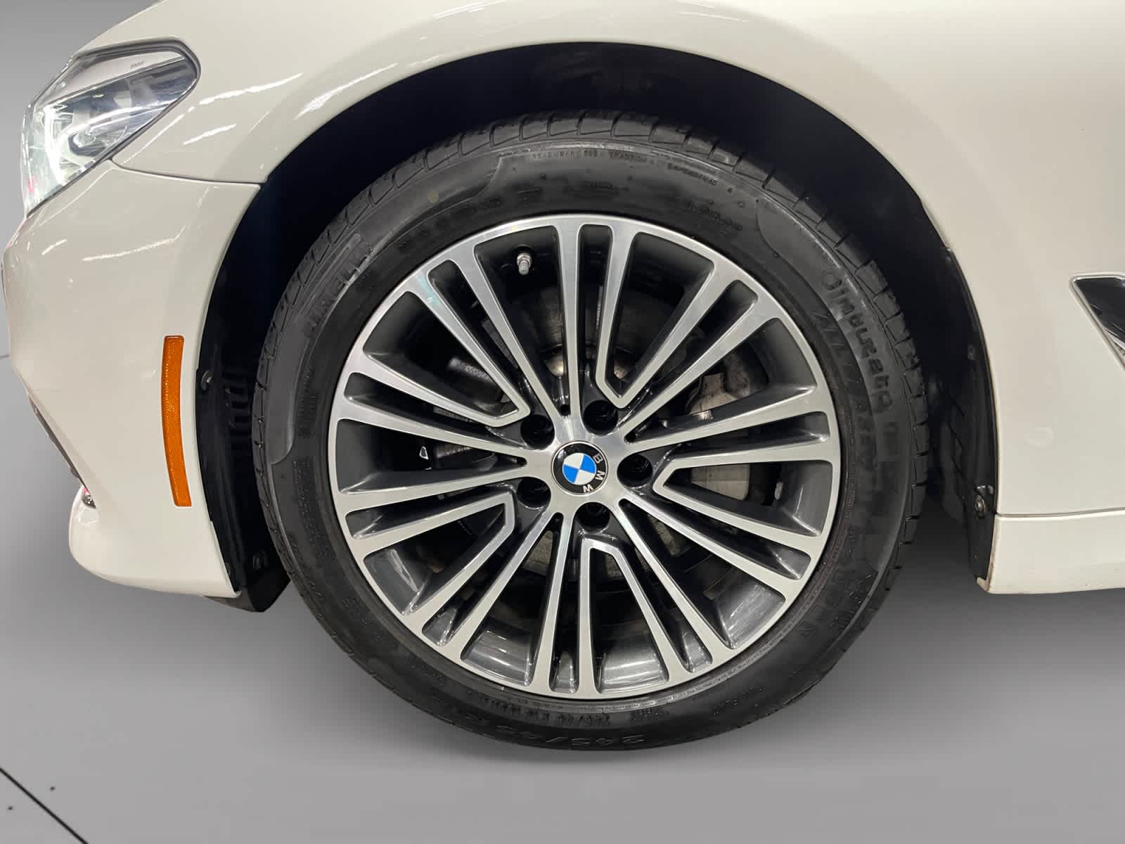 used 2020 BMW 530i car, priced at $25,497