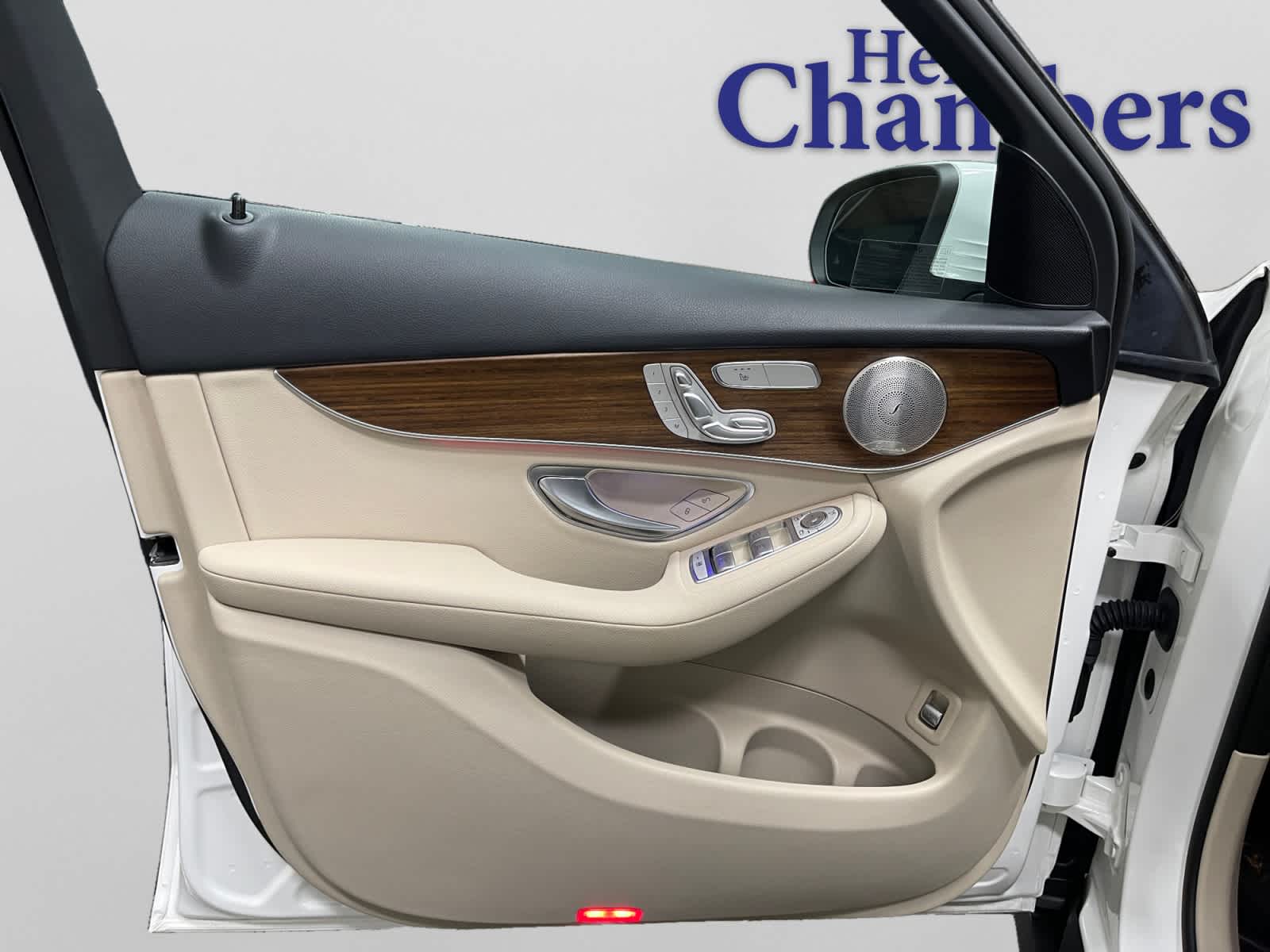 used 2021 Mercedes-Benz GLC 300 car, priced at $21,997