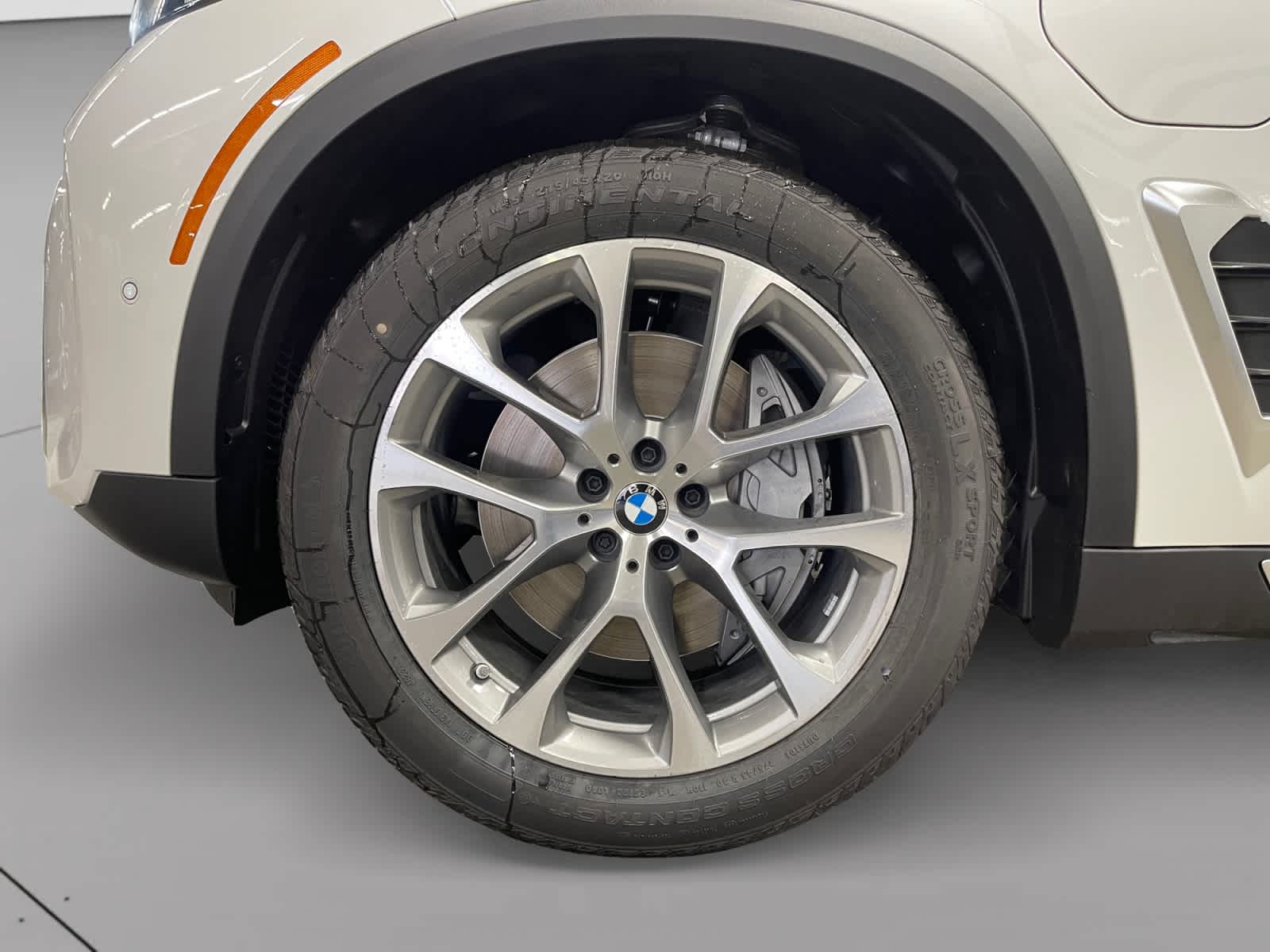 new 2026 BMW X5 PHEV car, priced at $85,500