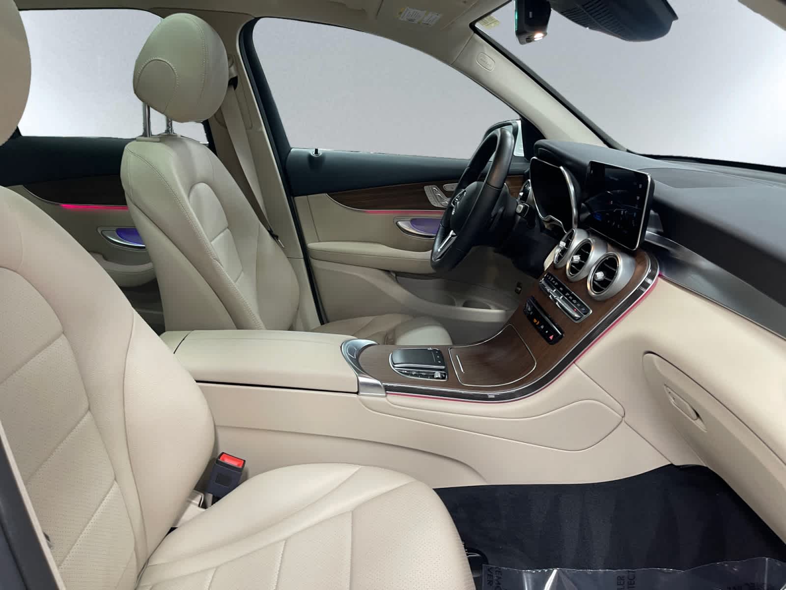 used 2021 Mercedes-Benz GLC 300 car, priced at $21,997