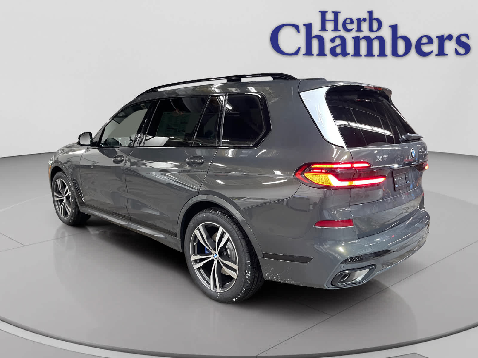 new 2026 BMW X7 car, priced at $103,805