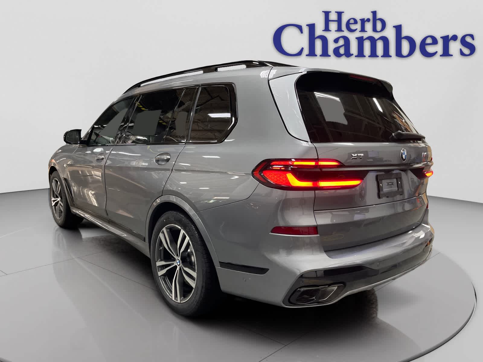 new 2026 BMW X7 car, priced at $121,915