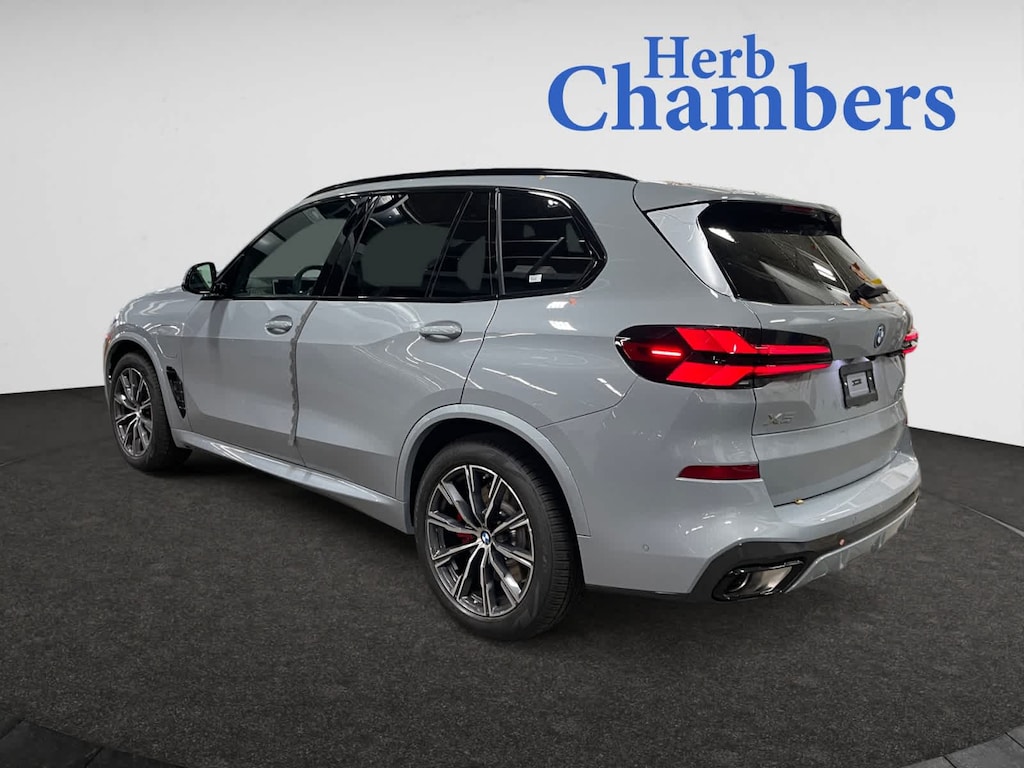 New 2026 BMW X5 PHEV xDrive50e SUV