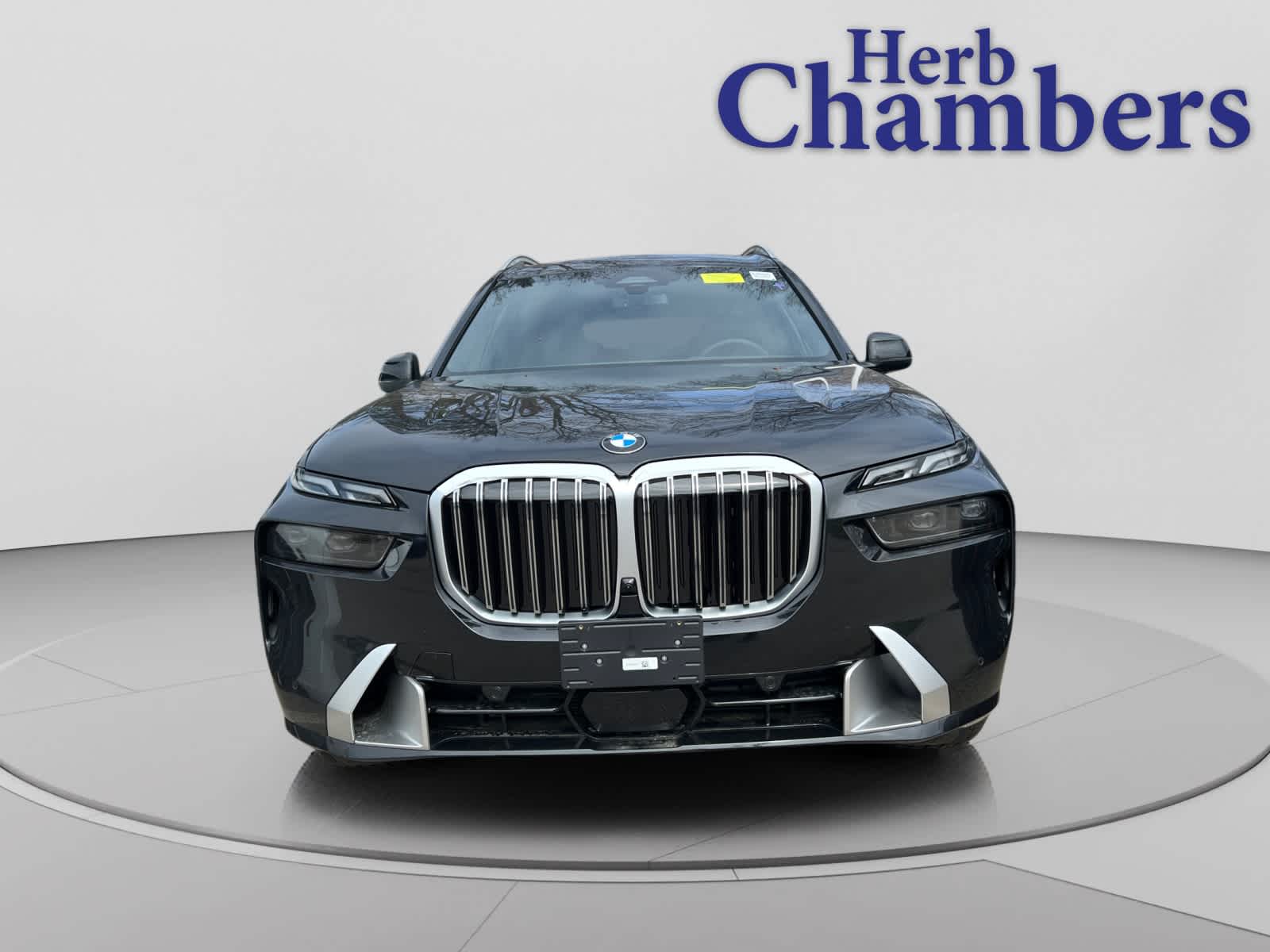 new 2026 BMW X7 car, priced at $92,955