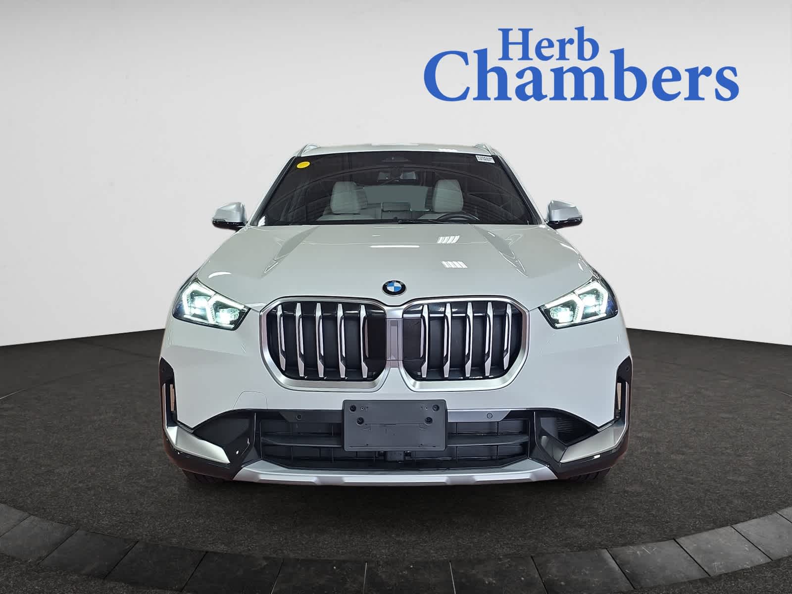 2023 Bmw X1 XDrive28i photo 2