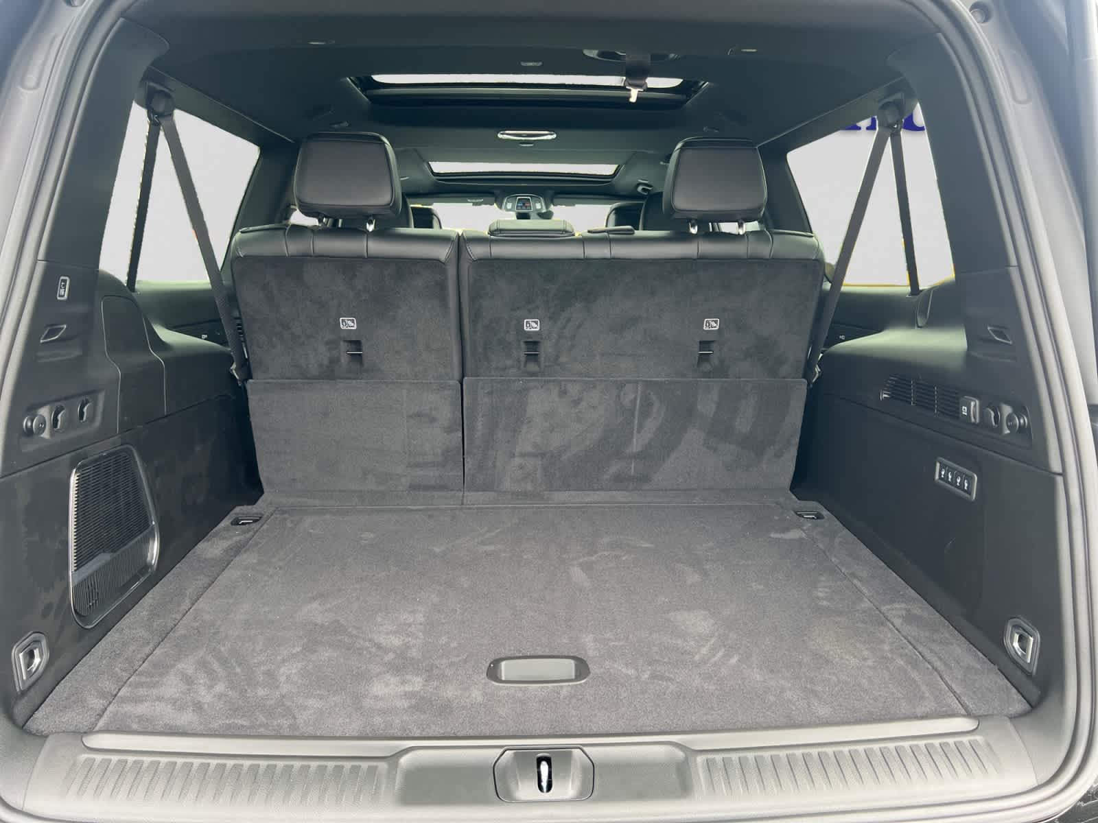 new 2026 Jeep Grand Wagoneer car, priced at $89,270