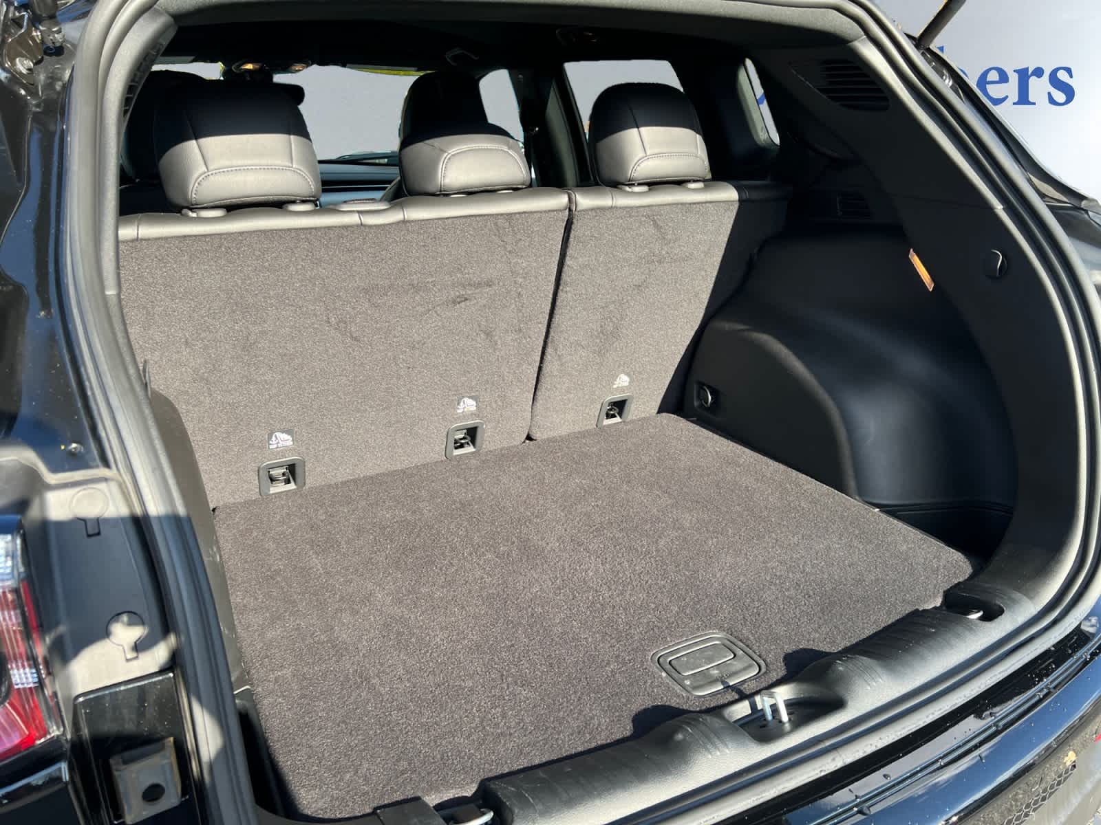 2024 Jeep Compass Limited photo 4