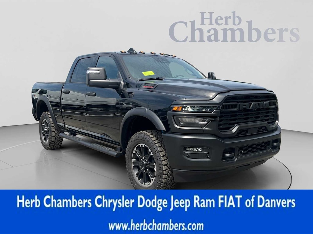 New 2026 Ram 2500 WARLOCK CREW CAB 4X4 6'4 BOX Pickup