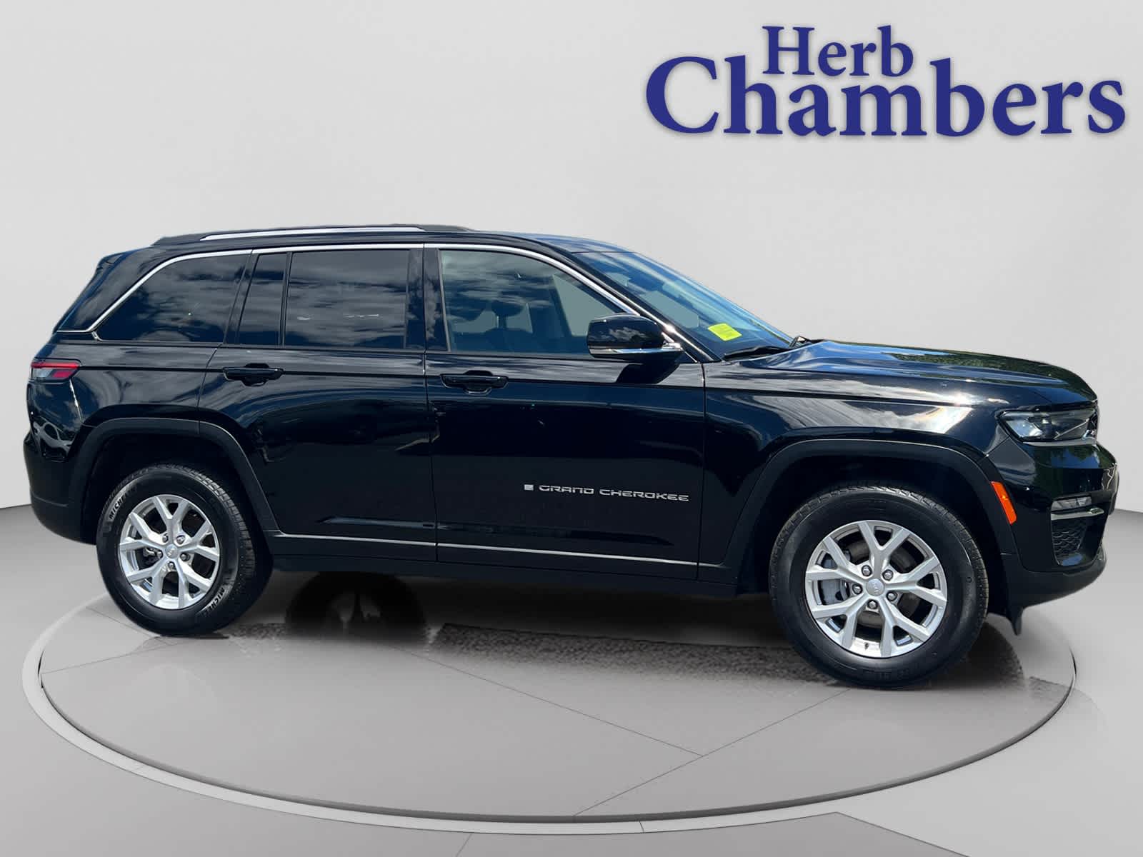 used 2023 Jeep Grand Cherokee car, priced at $35,297