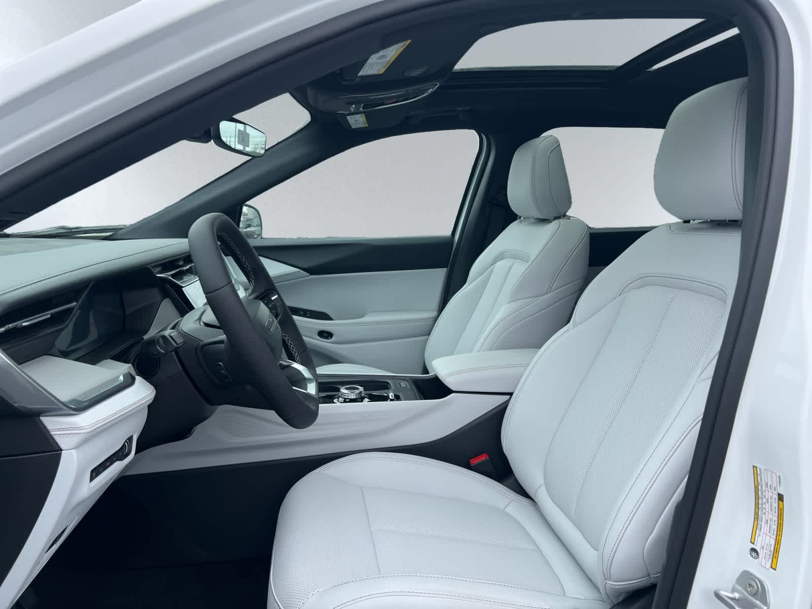 new 2026 Jeep Cherokee car, priced at $43,815