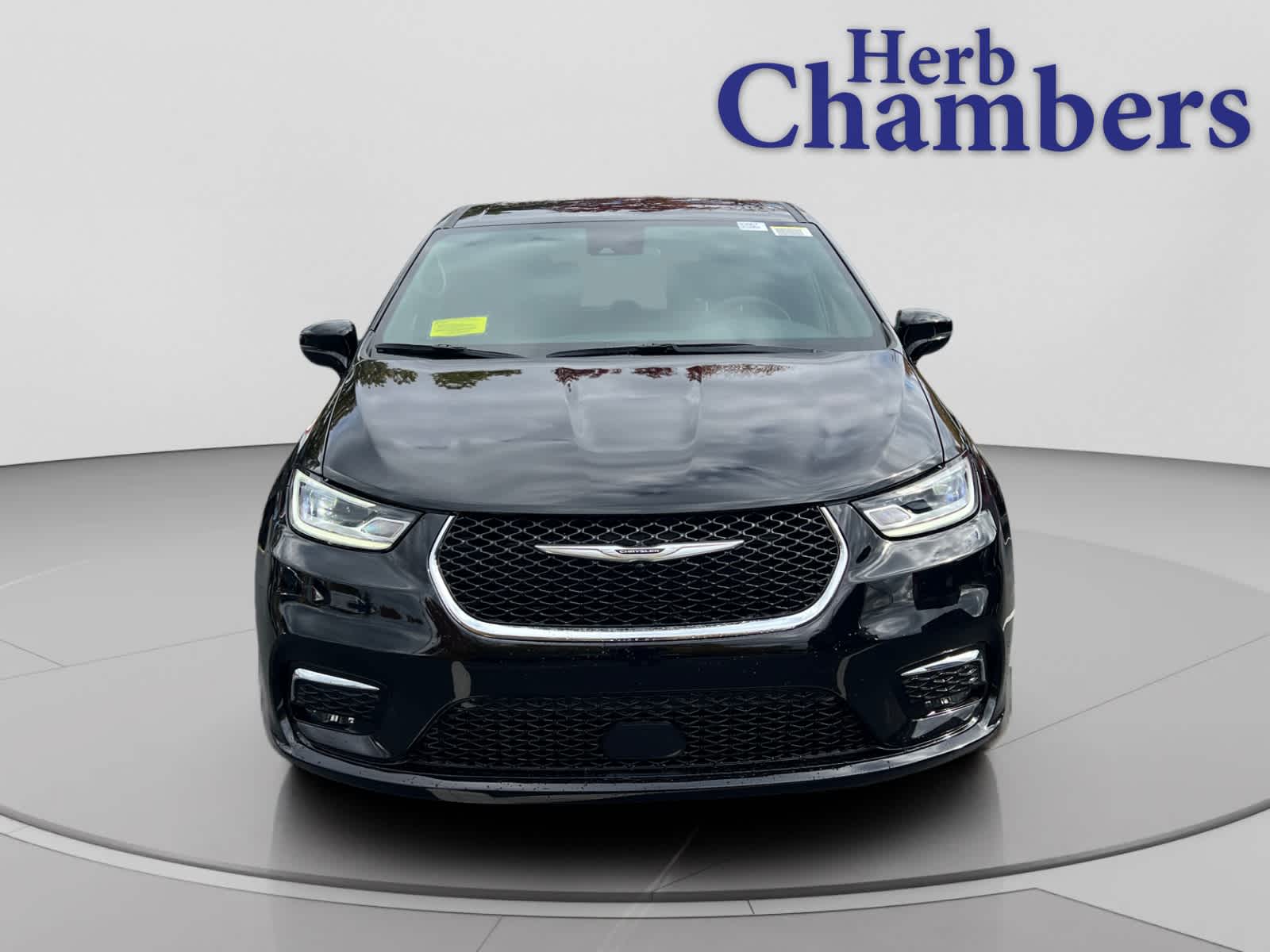 new 2026 Chrysler Pacifica car, priced at $45,865