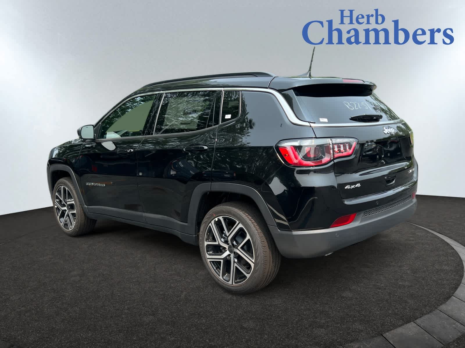 2025 Jeep Compass Limited photo 3