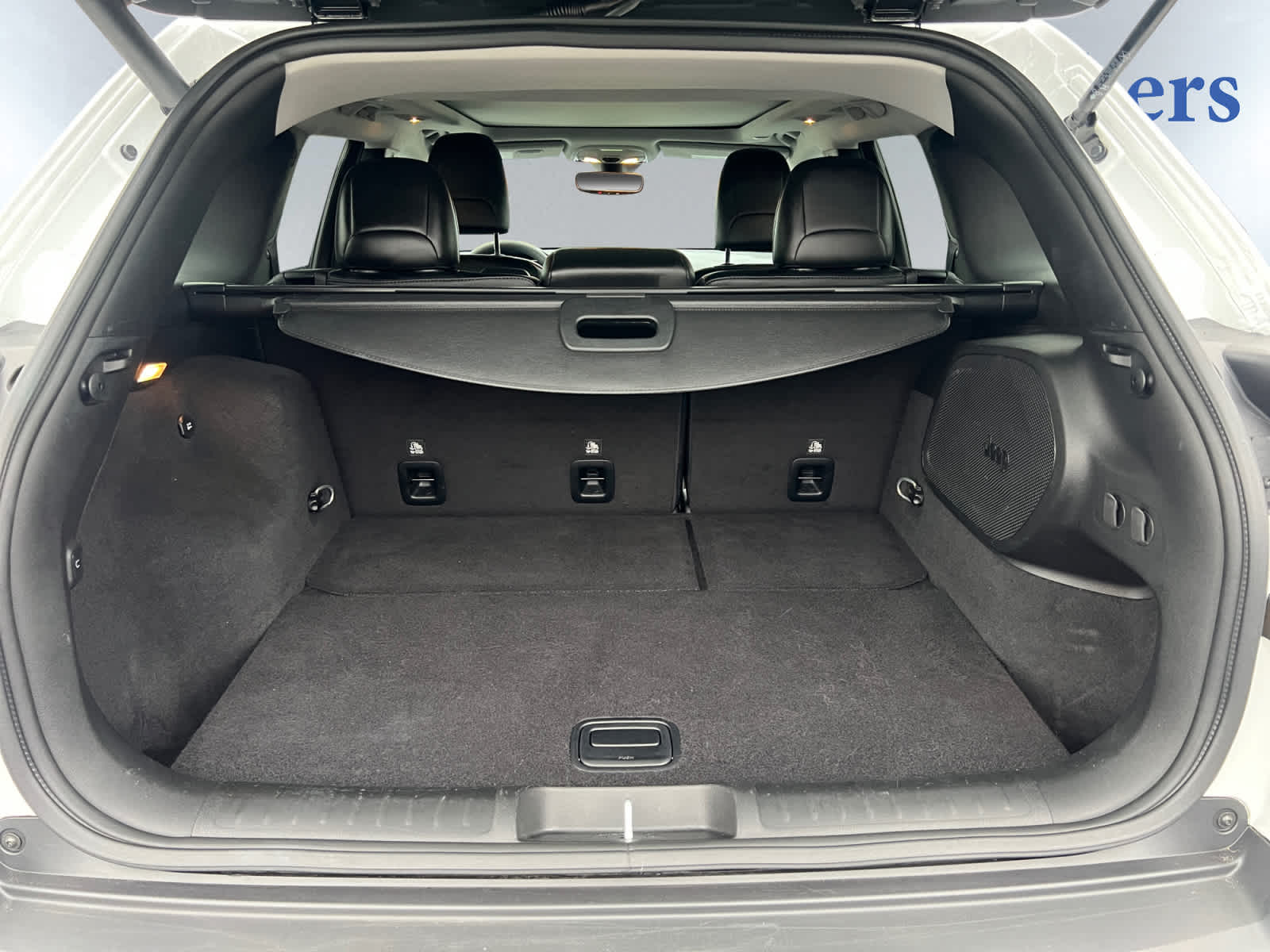 2022 Jeep Cherokee Limited photo 4