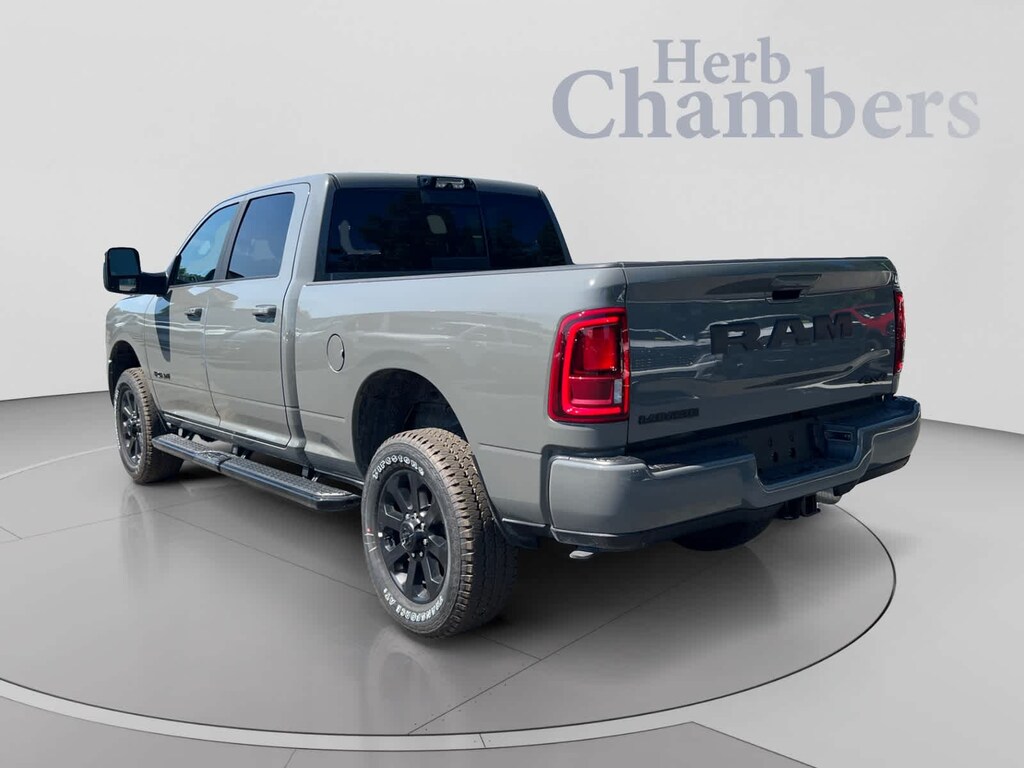 New 2026 Ram 2500 LARAMIE CREW CAB 4X4 6'4 BOX Pickup