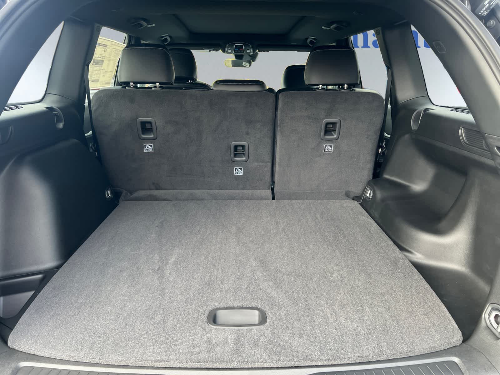 new 2025 Jeep Grand Cherokee car, priced at $47,405