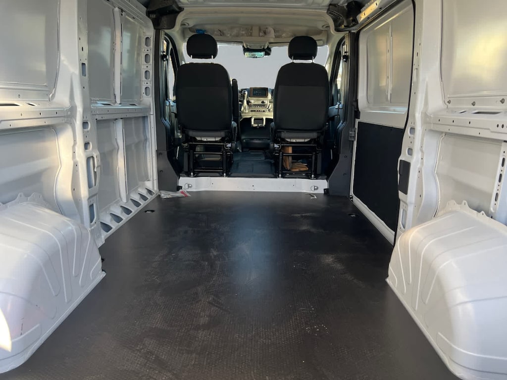New 2025 Ram ProMaster PROMASTER 2500 TRADESMAN CARGO VAN LOW ROOF 136' W Cargo Van