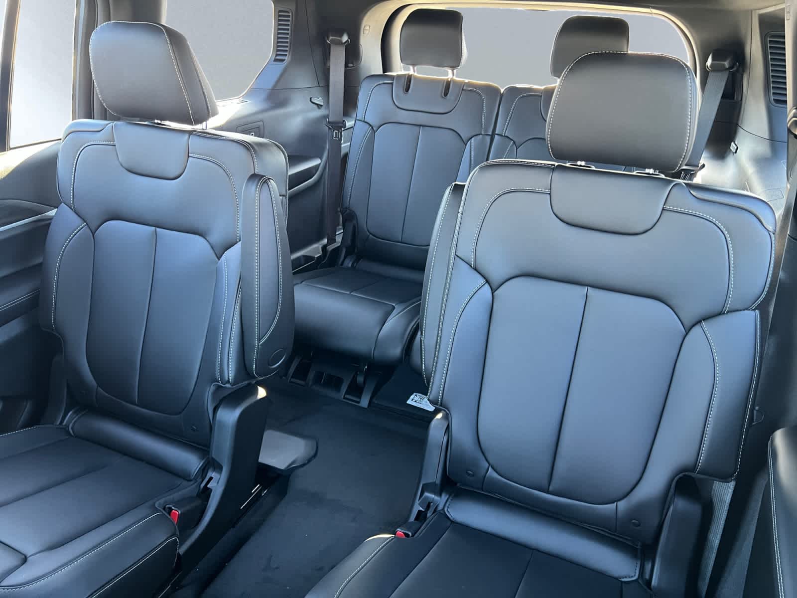 new 2026 Jeep Grand Cherokee car, priced at $53,225