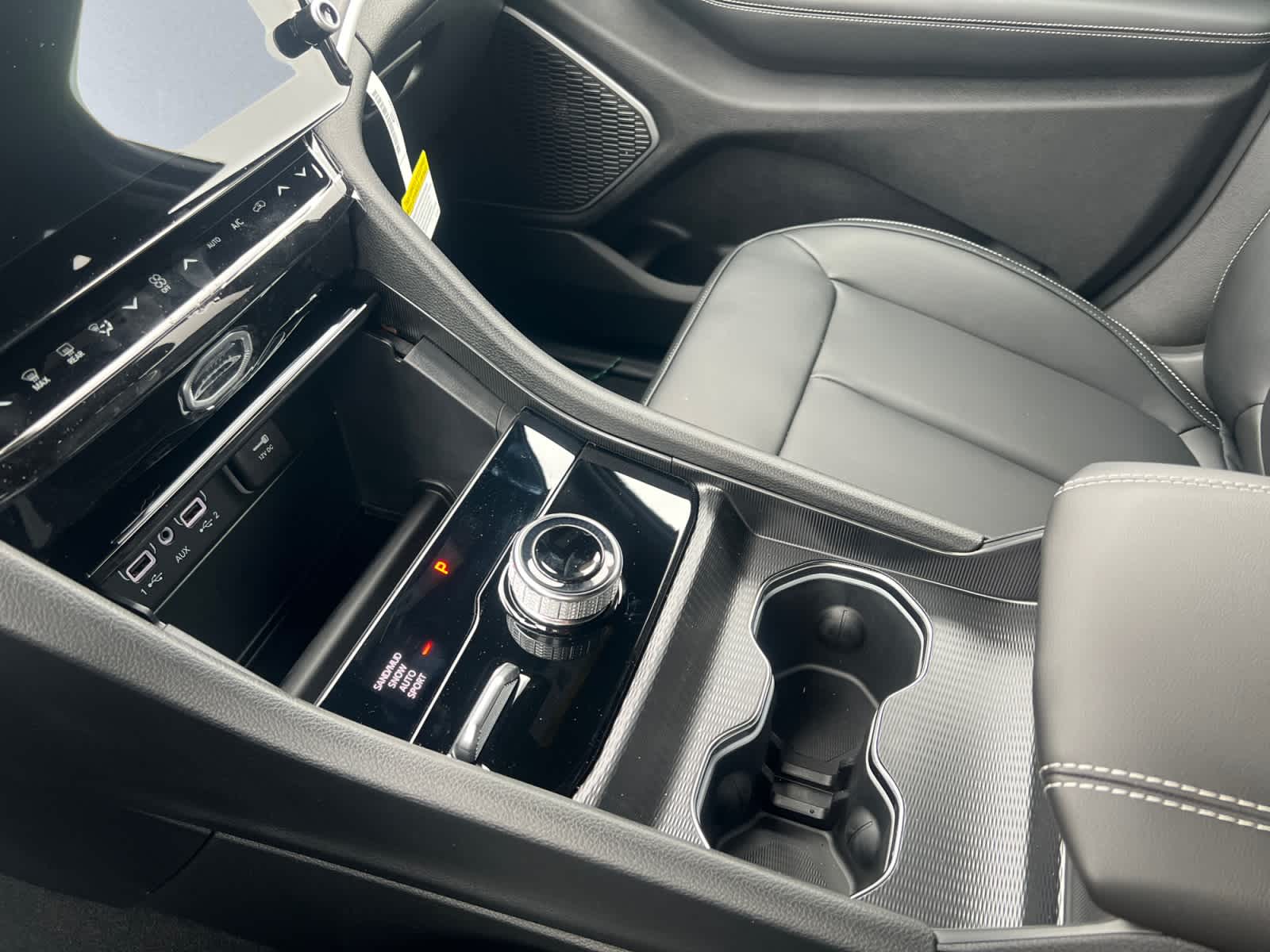 new 2026 Jeep Grand Cherokee car, priced at $49,750