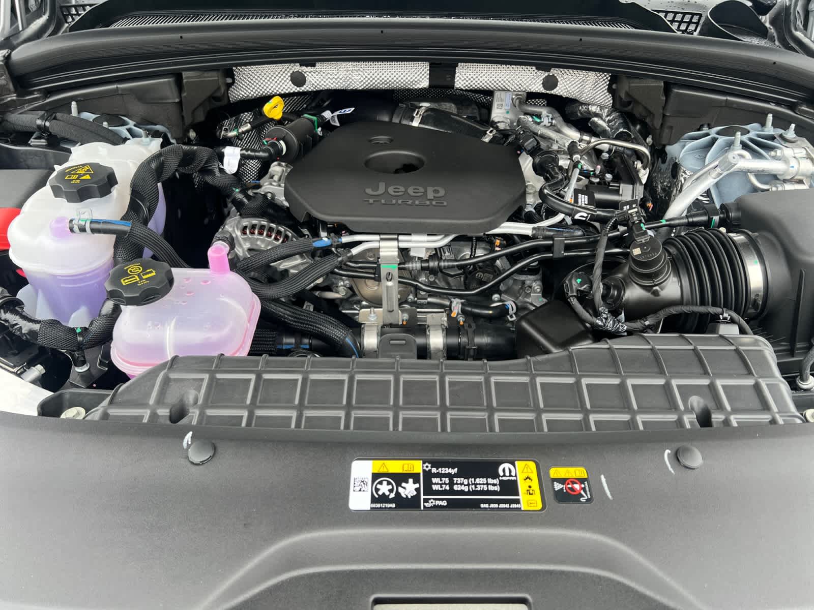 new 2026 Jeep Grand Cherokee car, priced at $47,575