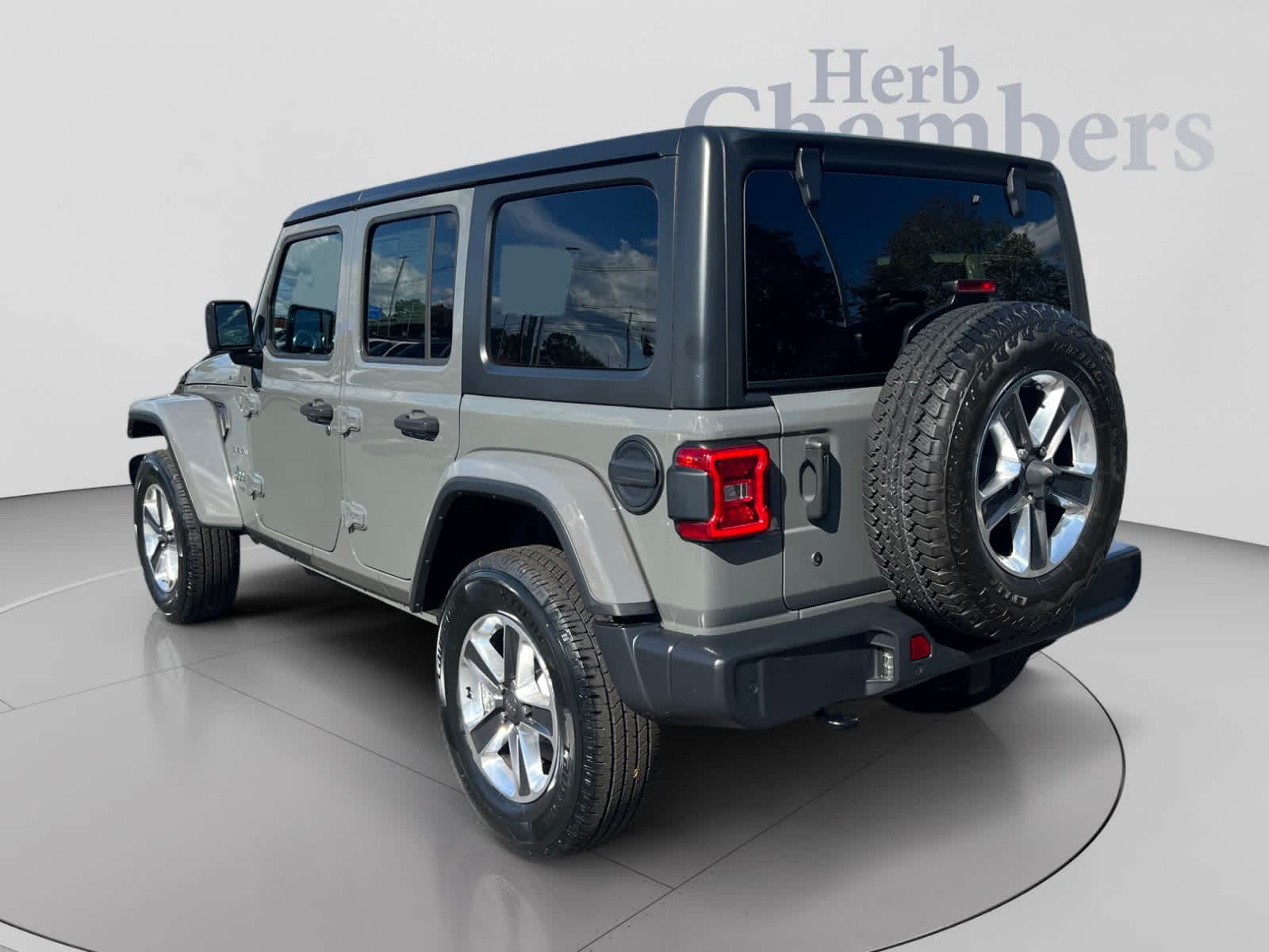 Used 2019 Jeep Wrangler Sahara SUV