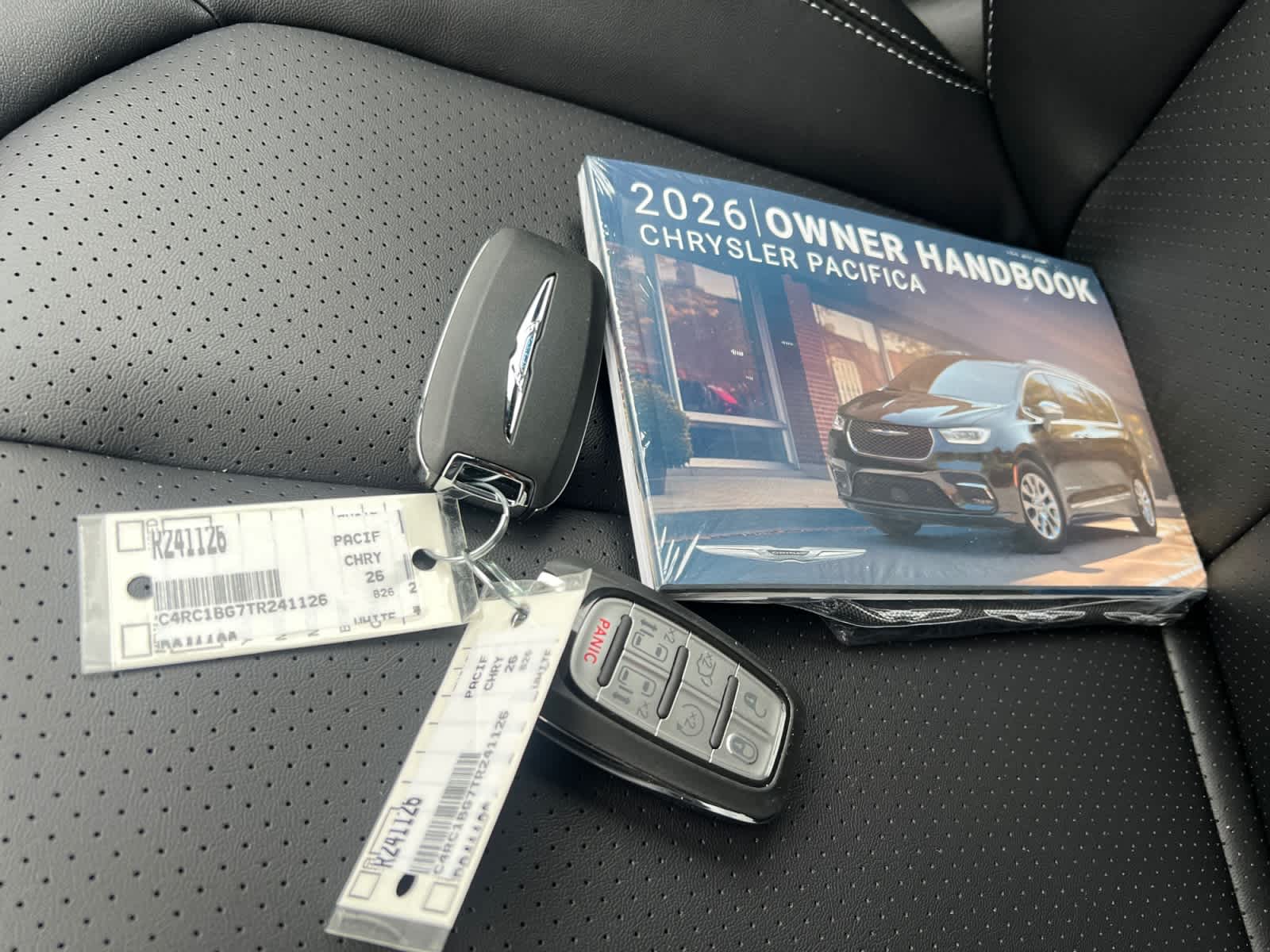 new 2026 Chrysler Pacifica car, priced at $46,665