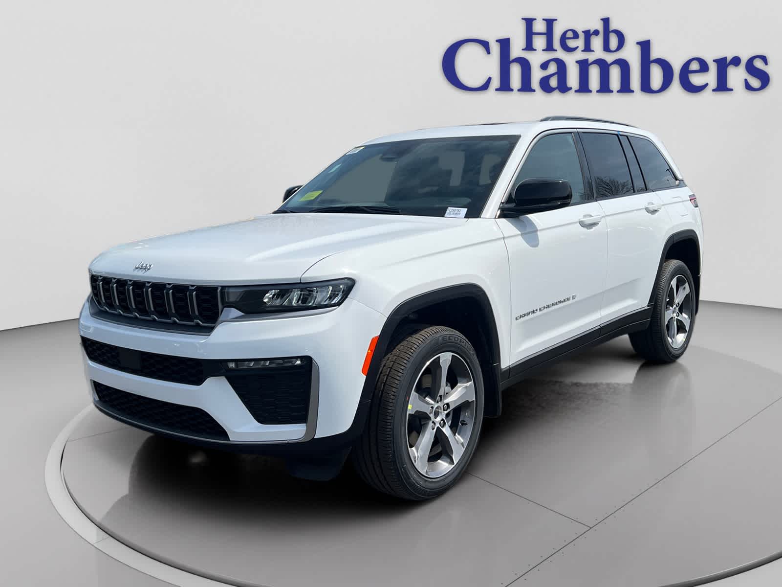 new 2026 Jeep Grand Cherokee car, priced at $50,155