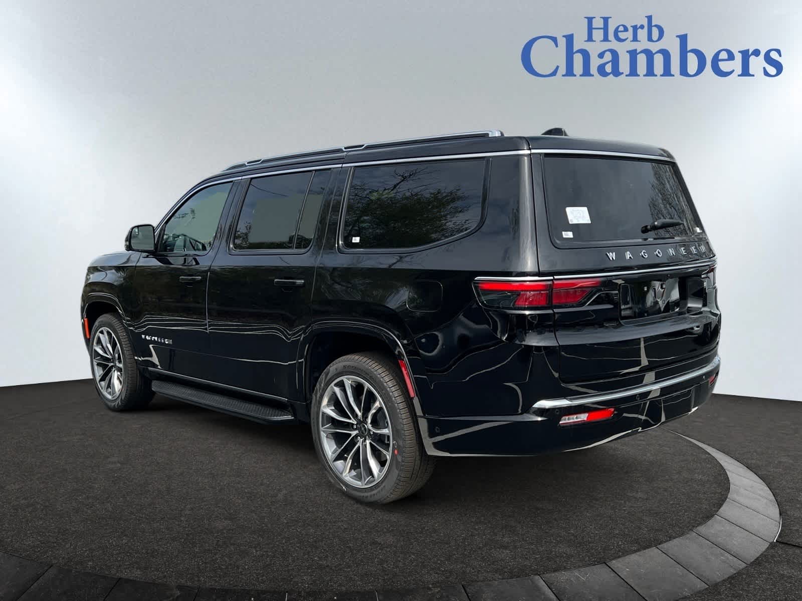 2025 Jeep Wagoneer Series II photo 3