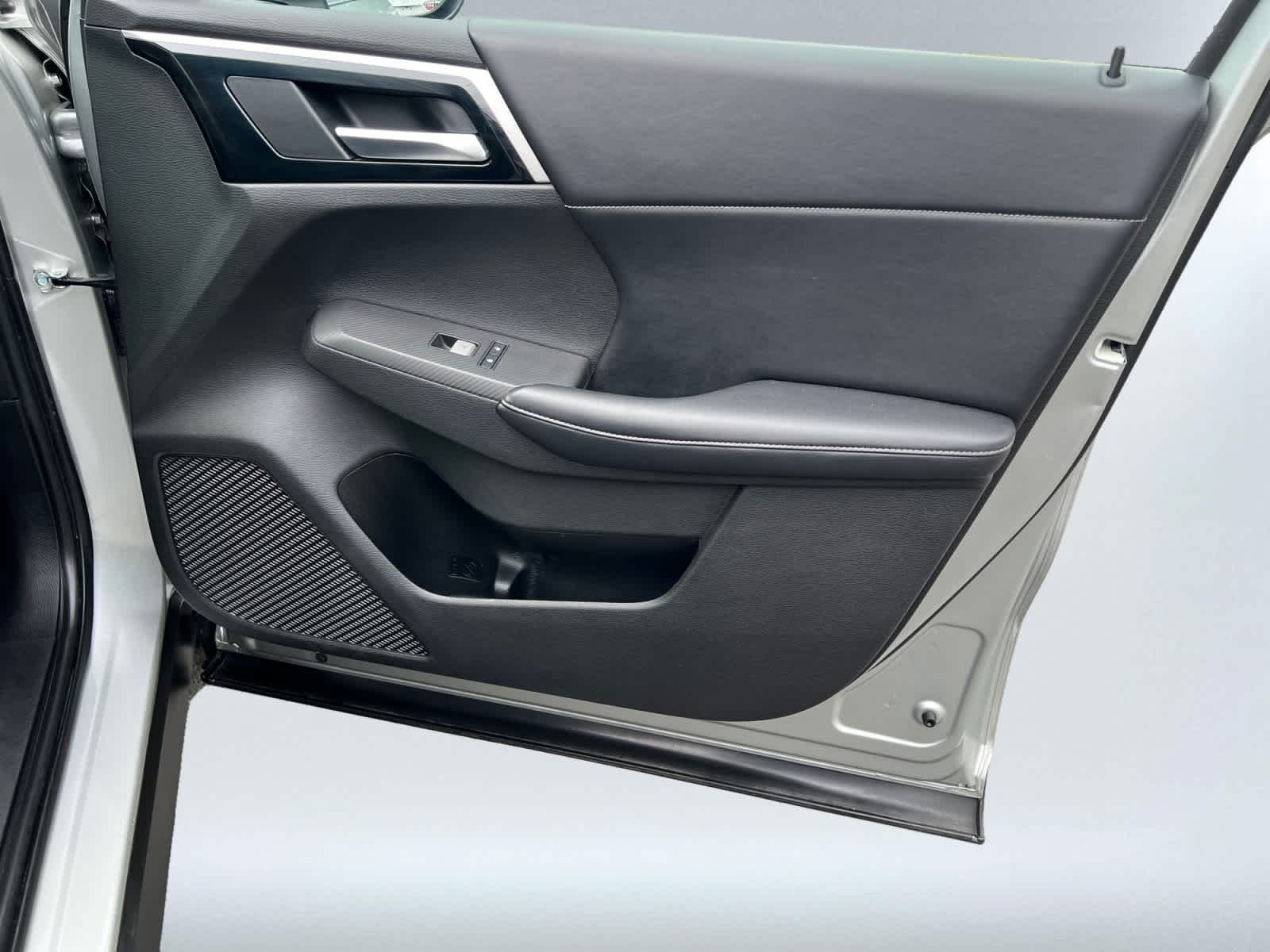 used 2022 Mitsubishi Outlander car, priced at $23,497