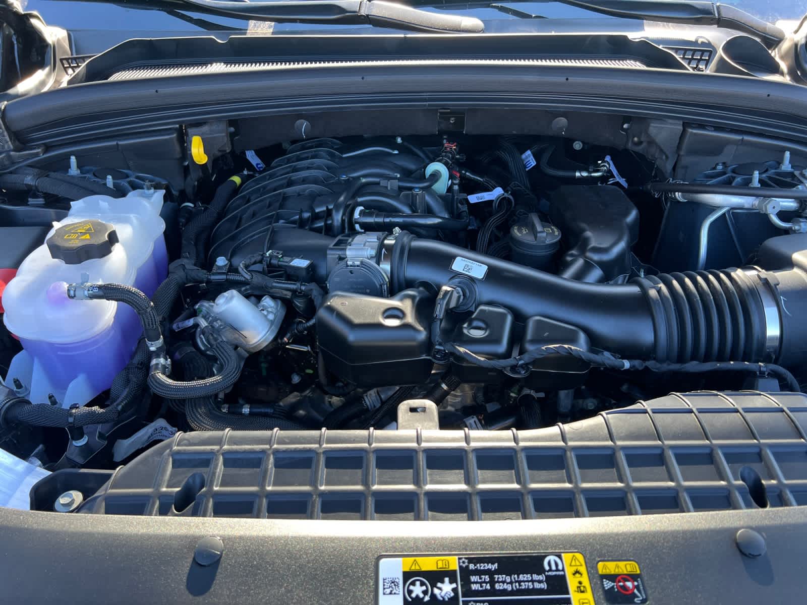 new 2025 Jeep Grand Cherokee car, priced at $38,775