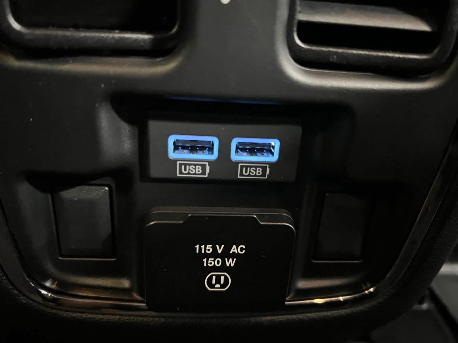 used 2020 Jeep Grand Cherokee car, priced at $24,197