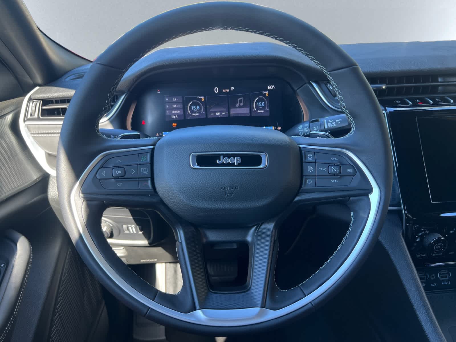 new 2025 Jeep Grand Cherokee car, priced at $45,770