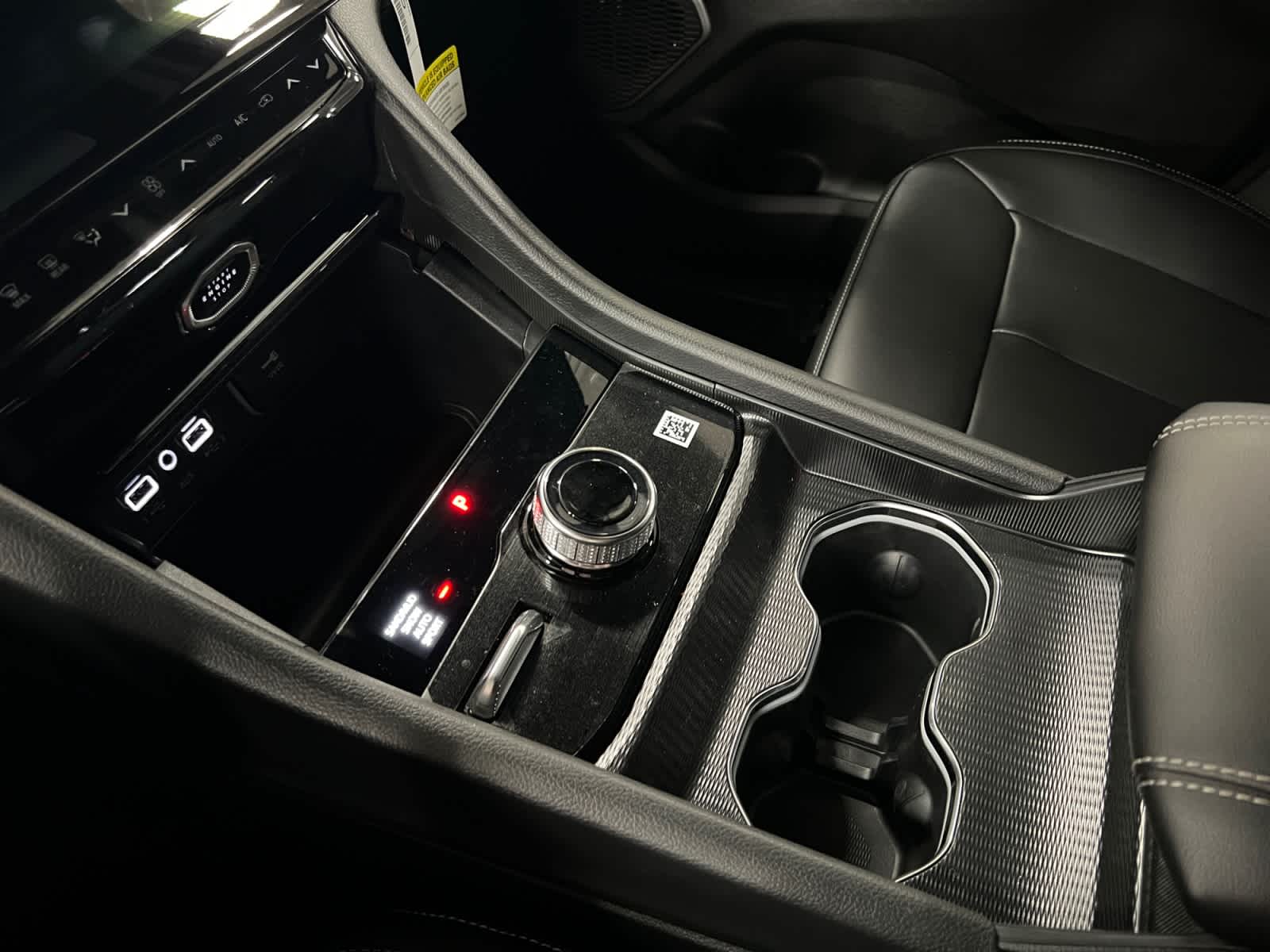 new 2026 Jeep Grand Cherokee car, priced at $52,220