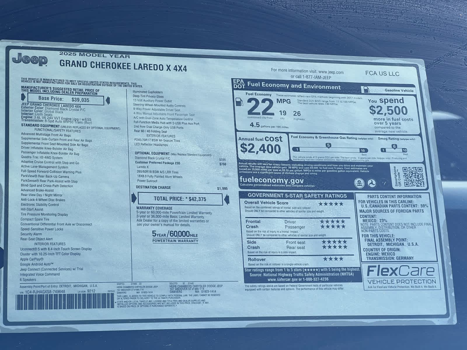 new 2025 Jeep Grand Cherokee car, priced at $38,775