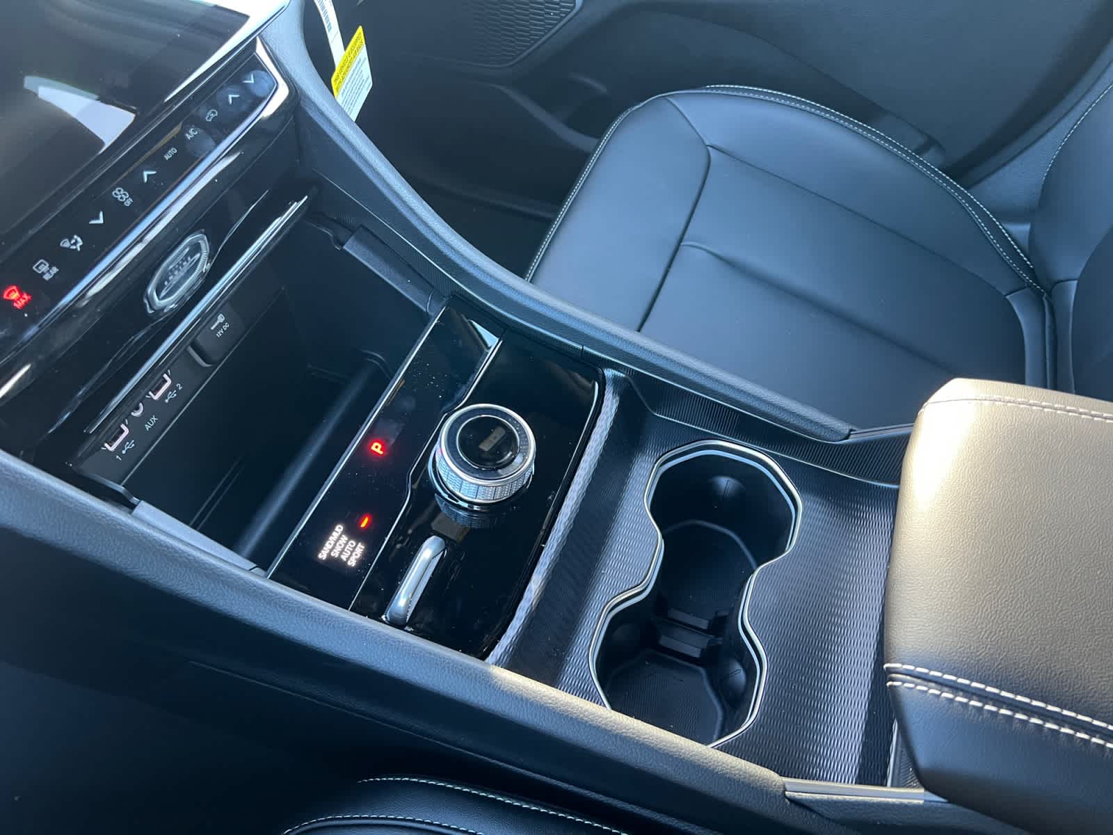 new 2026 Jeep Grand Cherokee car, priced at $47,985