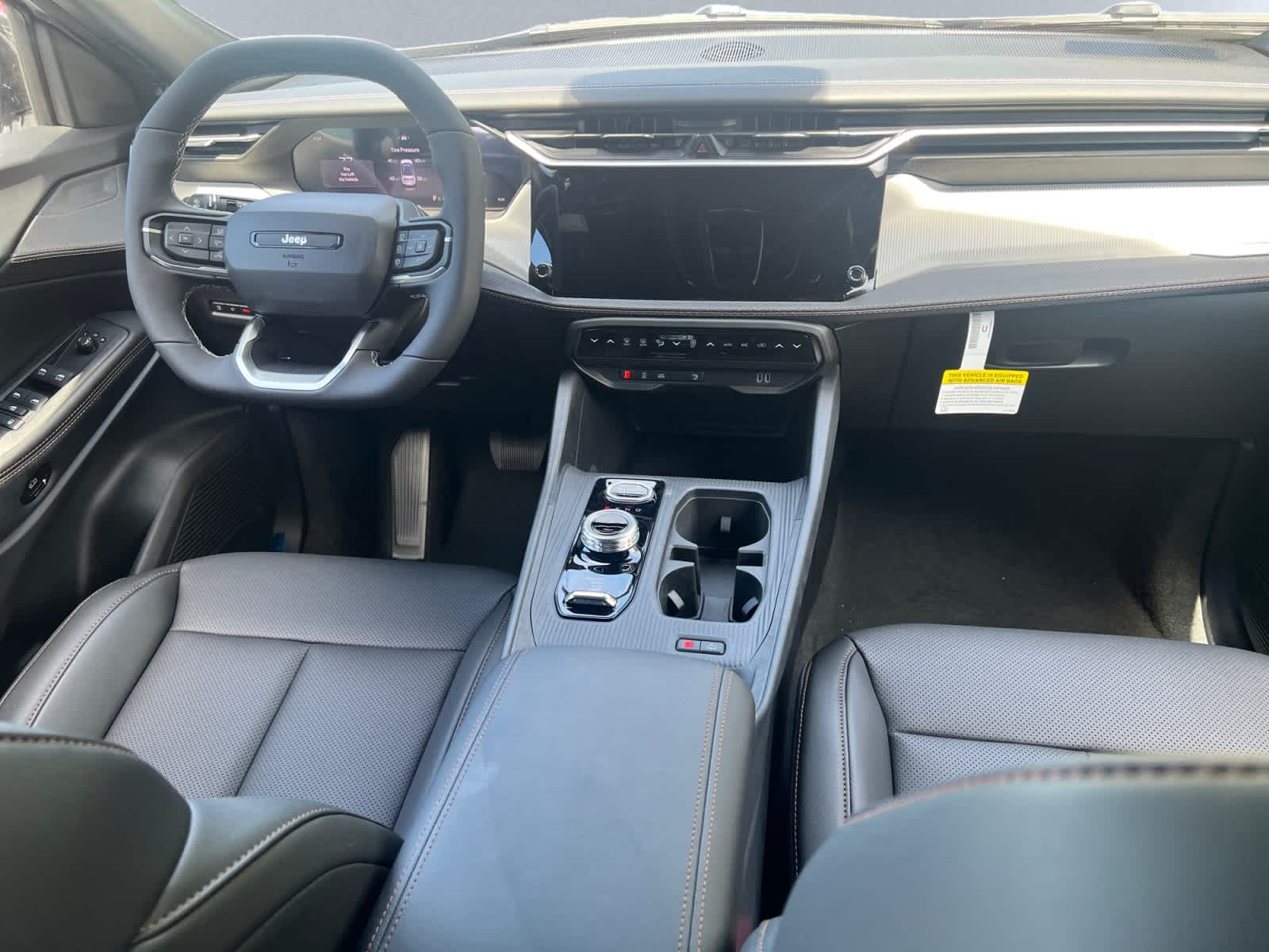 new 2026 Jeep Cherokee car, priced at $42,220