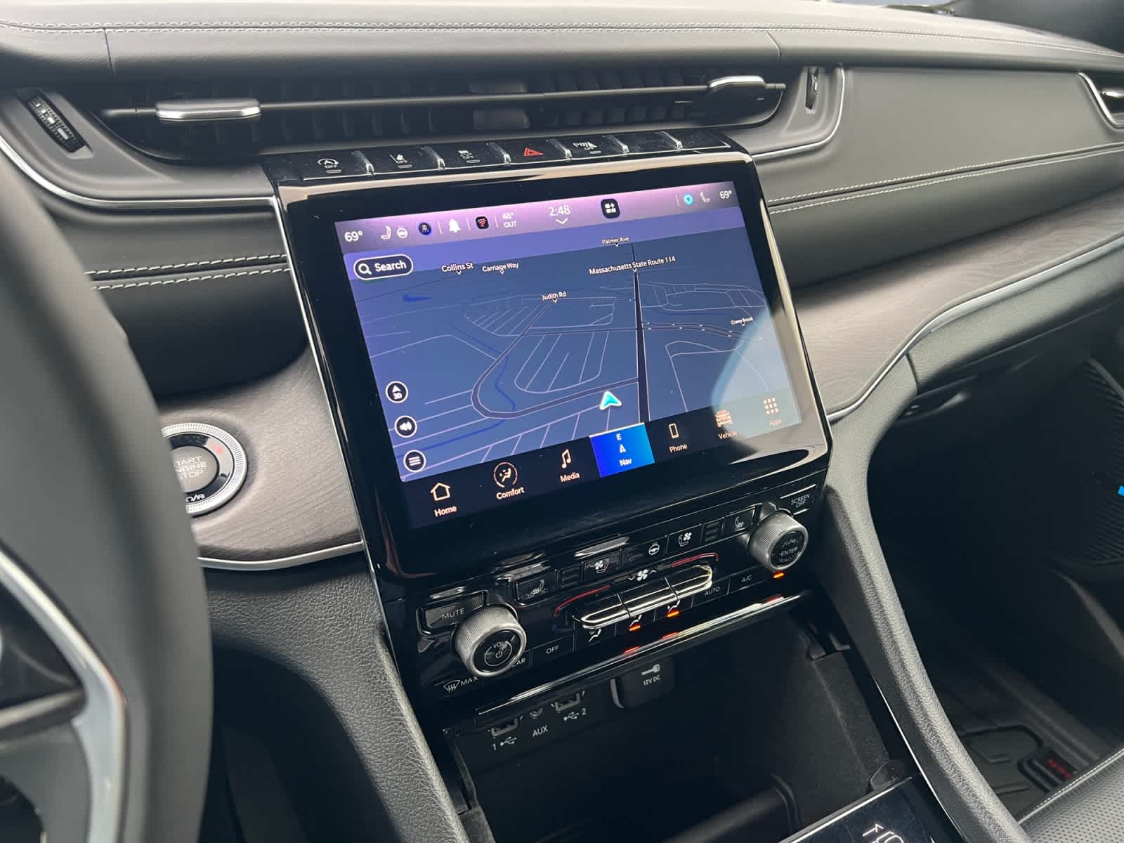 used 2023 Jeep Grand Cherokee car, priced at $38,997