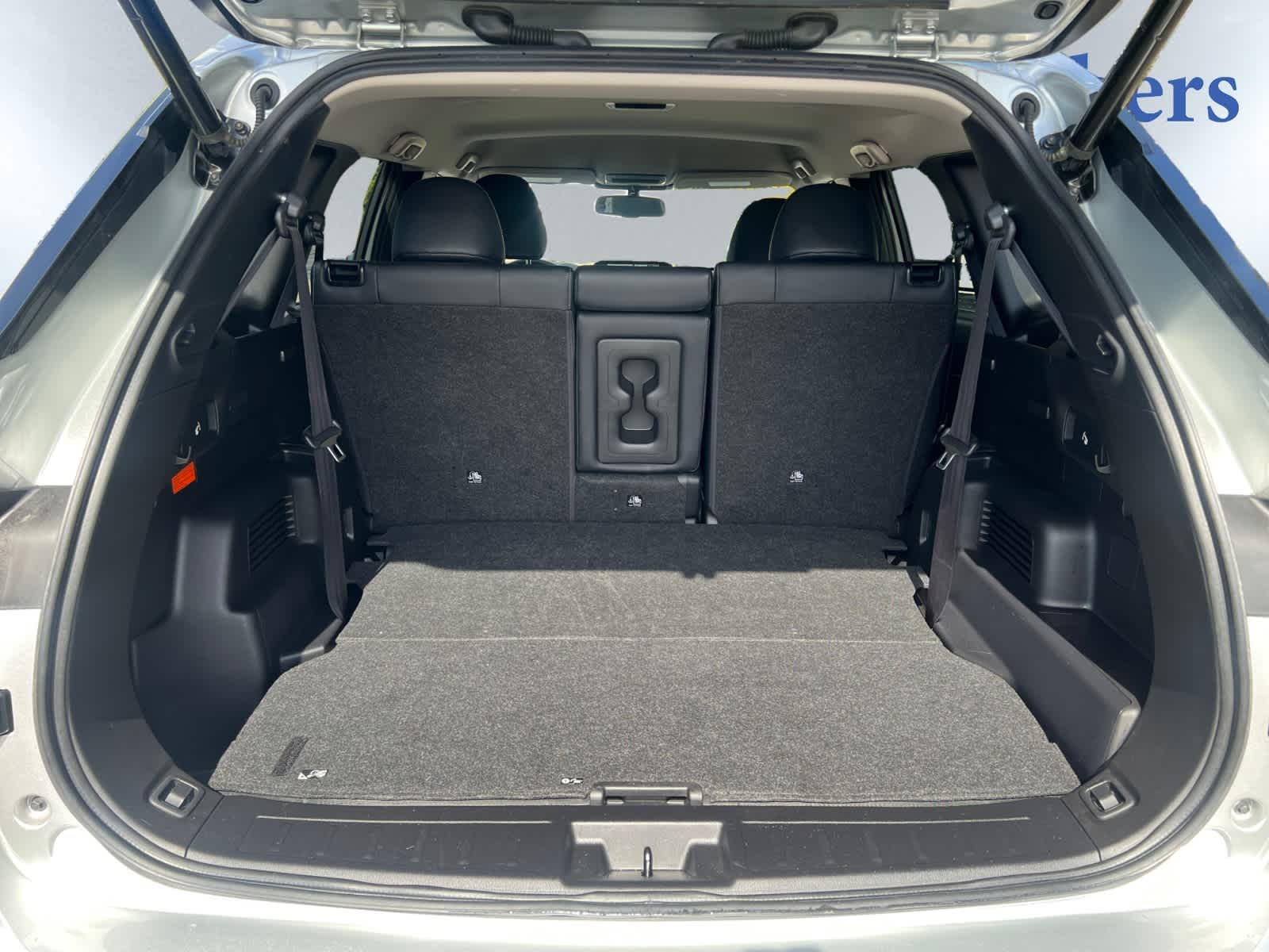 2024 Mitsubishi Outlander PHEV SEL photo 4