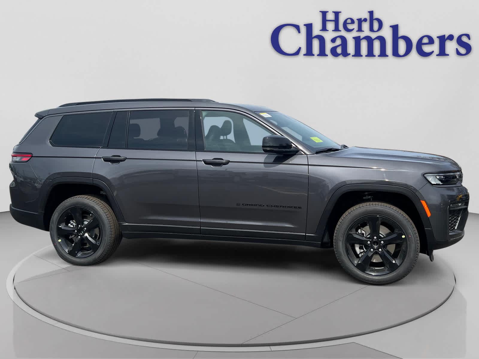new 2026 Jeep Grand Cherokee car, priced at $53,225