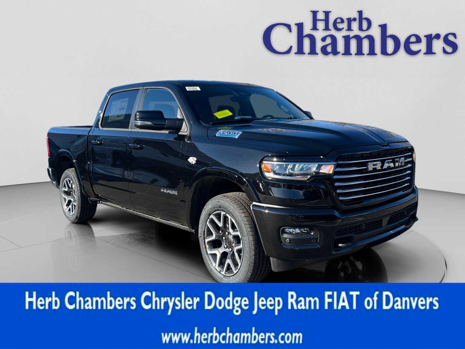 2026 RAM 1500 Laramie Crew Cab 4WD