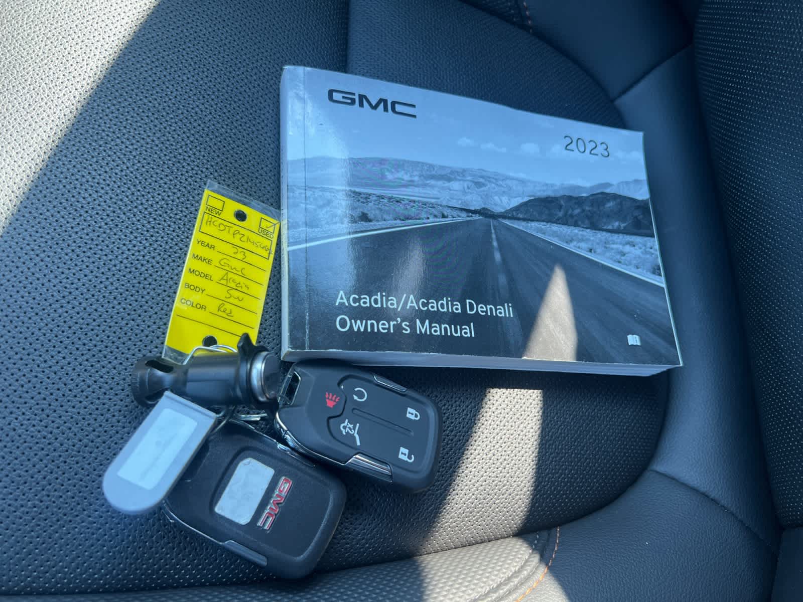 used 2023 GMC Acadia car, priced at $36,997