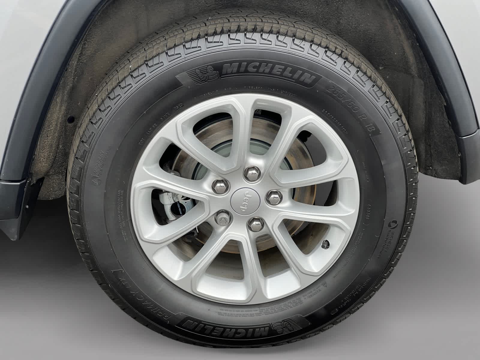 used 2021 Jeep Grand Cherokee car, priced at $18,997