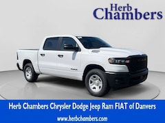 2025 Ram 1500 TRADESMAN CREW CAB 4X4 5'7 BOX Pickup