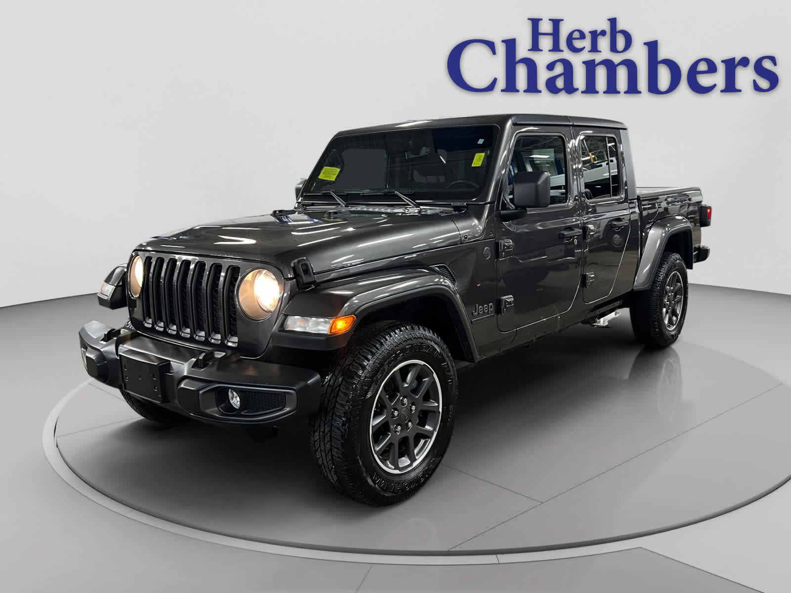 used 2021 Jeep Gladiator car, priced at $27,097