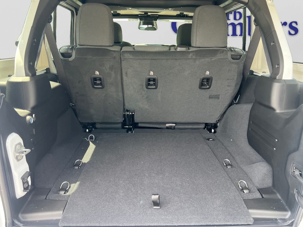 New 2026 Jeep Wrangler 4-DOOR SPORT S Sport Utility
