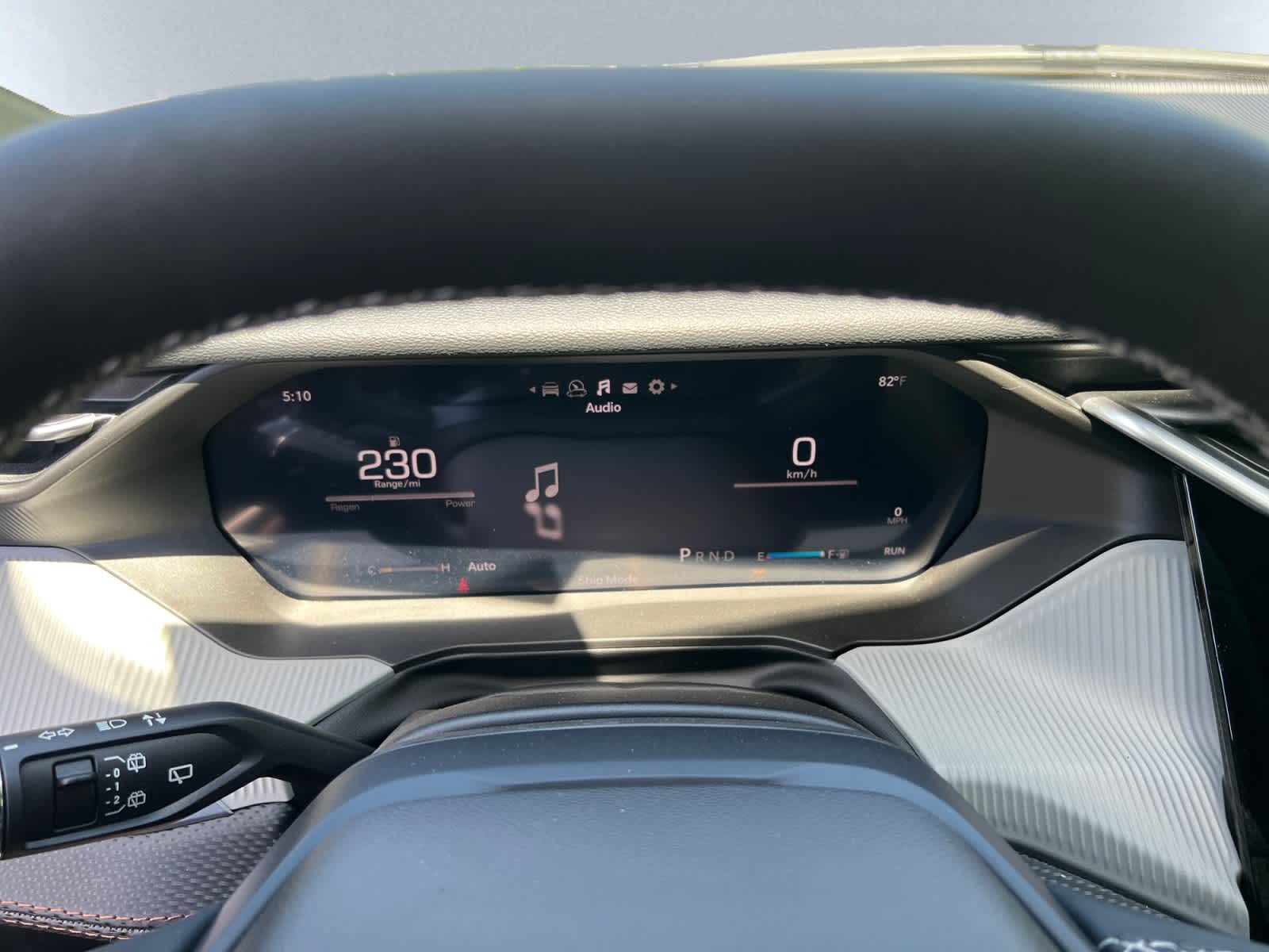 new 2026 Jeep Cherokee car, priced at $44,410
