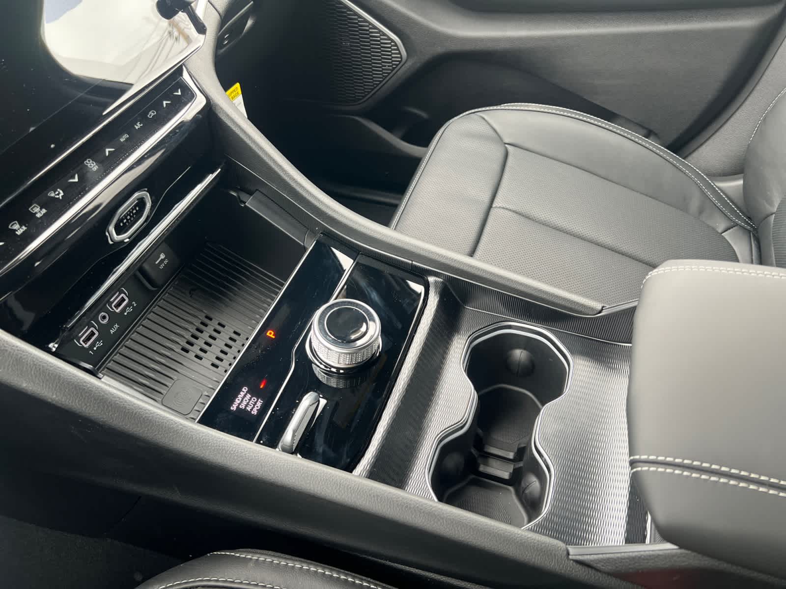 new 2026 Jeep Grand Cherokee car, priced at $53,225