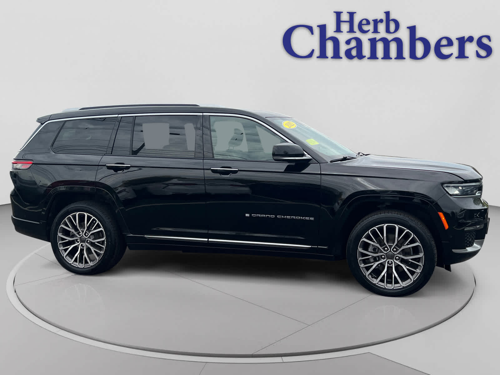 used 2021 Jeep Grand Cherokee L car, priced at $33,497