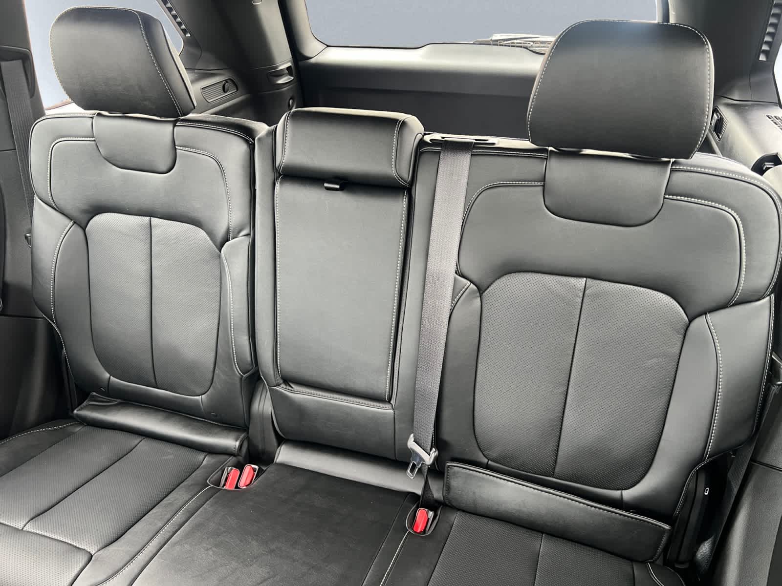 new 2026 Jeep Grand Cherokee car, priced at $53,225