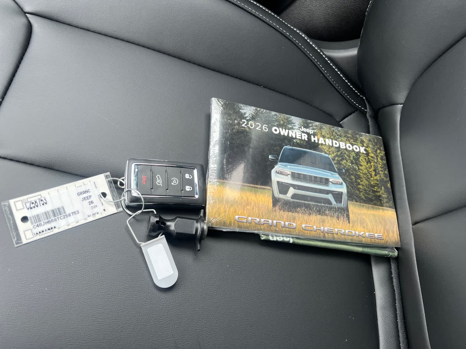 new 2026 Jeep Grand Cherokee car, priced at $49,750